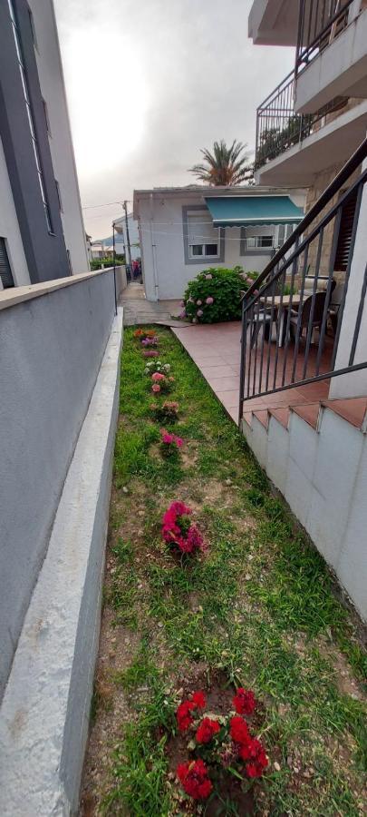 Apartments Radulovic 苏托莫雷 外观 照片