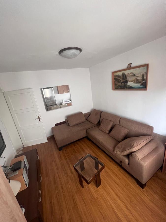 Apartments Radulovic 苏托莫雷 外观 照片