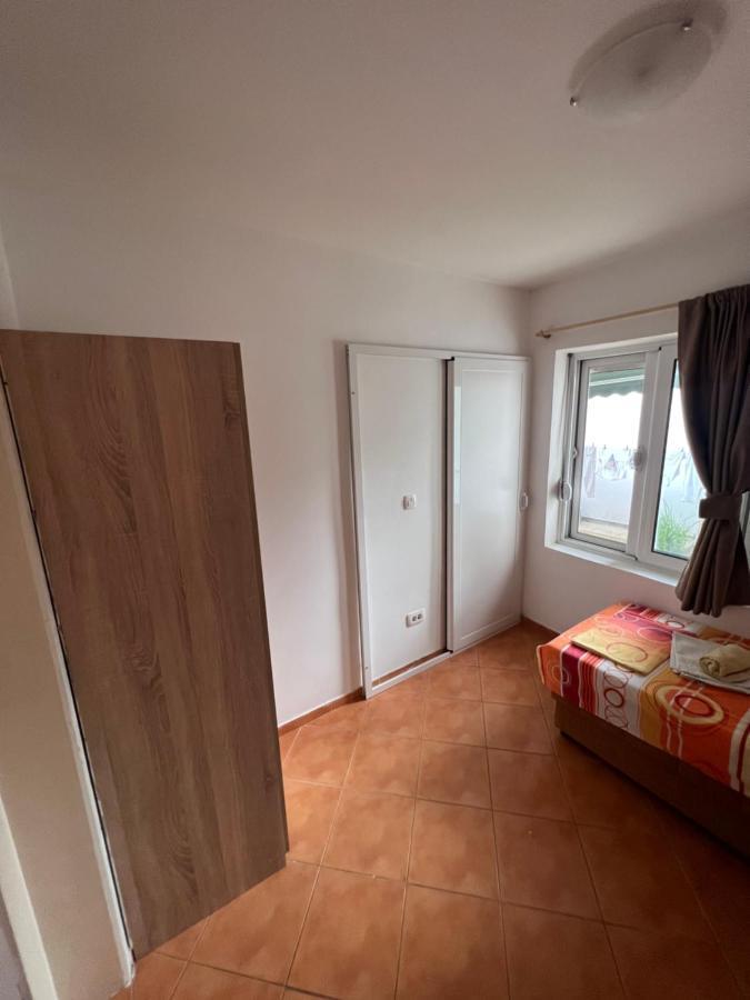 Apartments Radulovic 苏托莫雷 外观 照片