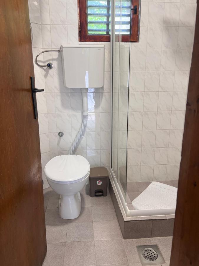 Apartments Radulovic 苏托莫雷 外观 照片