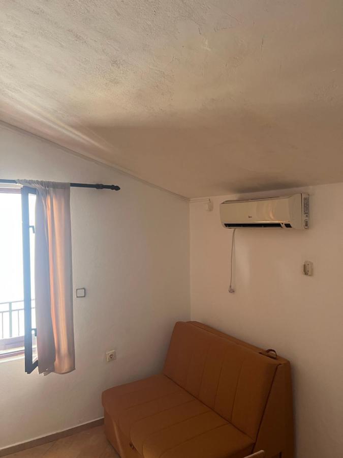 Apartments Radulovic 苏托莫雷 外观 照片